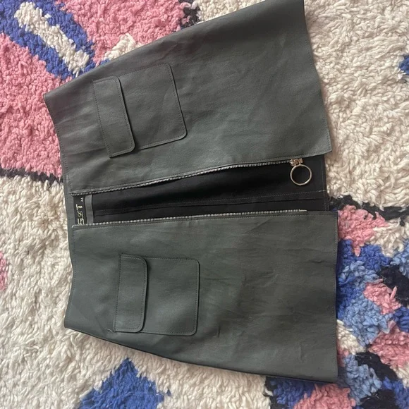 Mini skirt - Picture 2 of 3